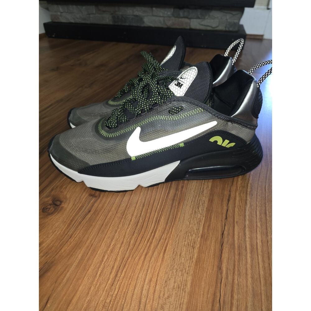 Size 13 - 3M x Nike Air Max 2090 SE Anthracite - Picture 3 of 8